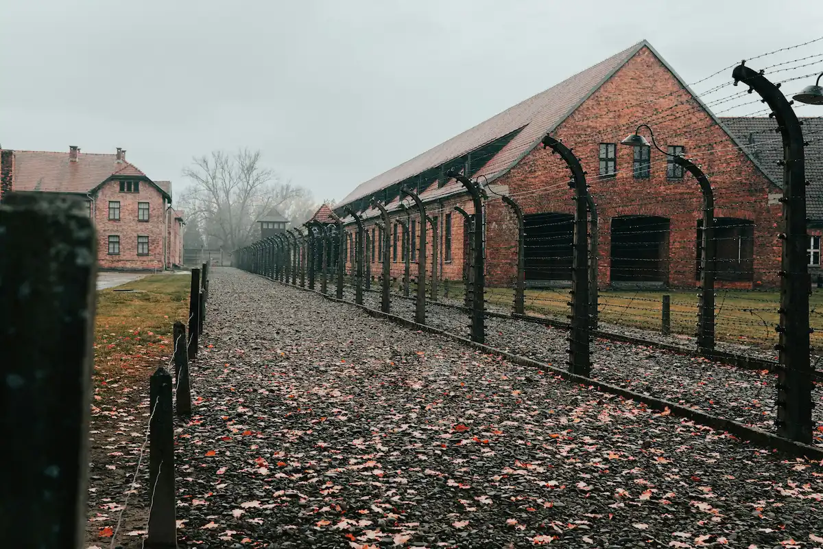 article sur les Billets pour auschwitz quand le site officiel est complet