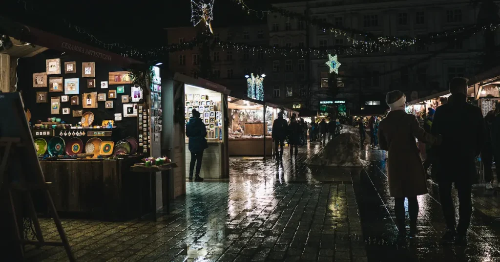 Marché de noël de Cracovie la nuit
