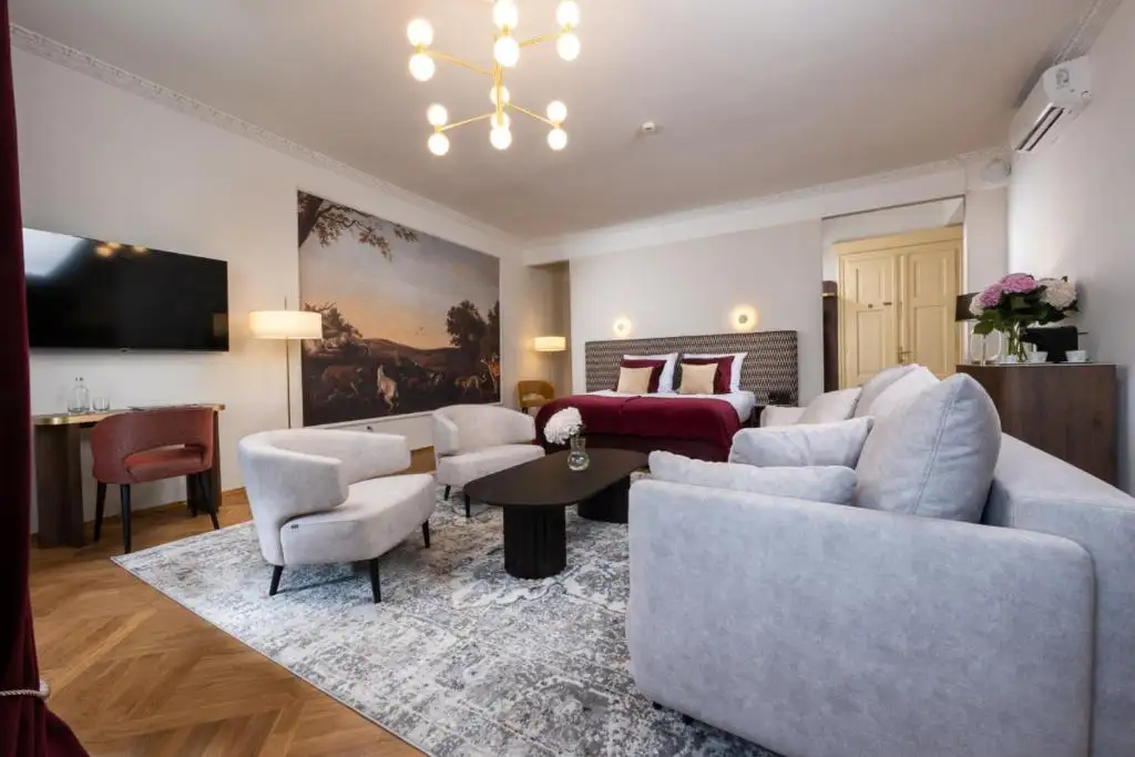 chambre design avec vue panoramique au palladian hotel sur la place principale de Cracovie