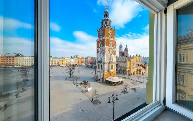 vue panoramique au palladian hotel sur la place principale de Cracovie