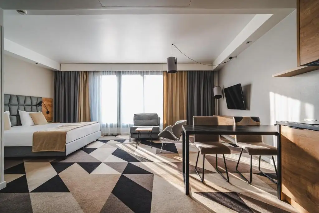 Lwowska 1 Aparthotel, un hébergement premium et familial dans le quartier de Podgórze