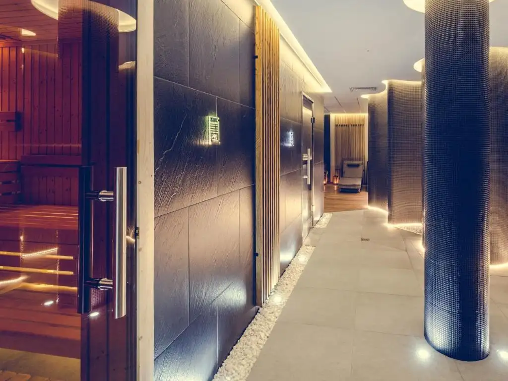 Lwowska 1 Aparthotel, un hébergement premium et familial dans le quartier de Podgórze