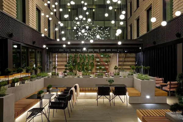 Design moderne et œuvres d'art au PURO Hôtel Kraków Kazimierz, le meilleur boutique-hôtel du quartier