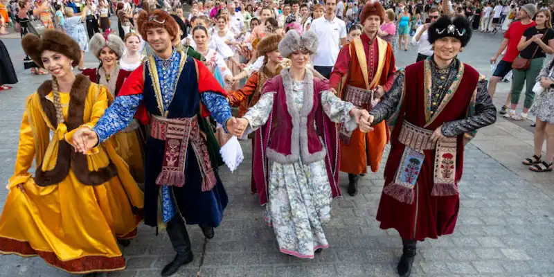 Festival de Danses de Cour "Cracovia Danza" animant cracovie en juillet