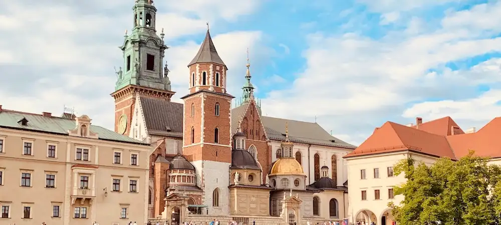 chateau du wawel, acceuillant un festival à cracovie en aout.